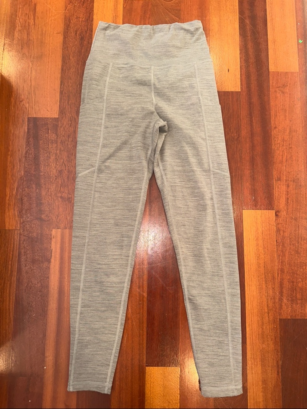 American Eagle Outfitters Light Gray High-Waist Leggings
